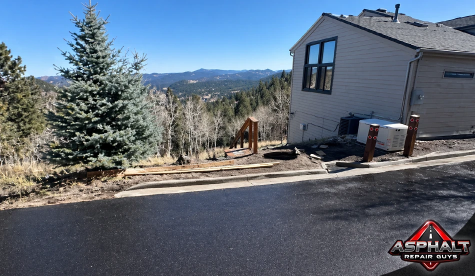Asphalt Sealcoating in Johnstown, Colorado